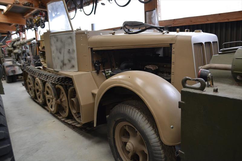 Thumbnail of Photo Number 16359