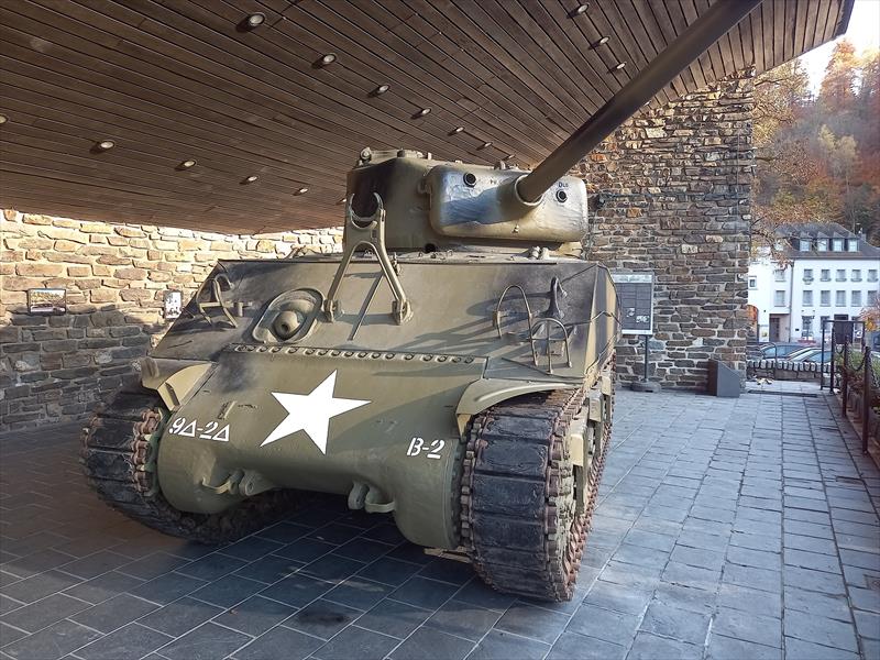 Thumbnail of Photo Number 47959